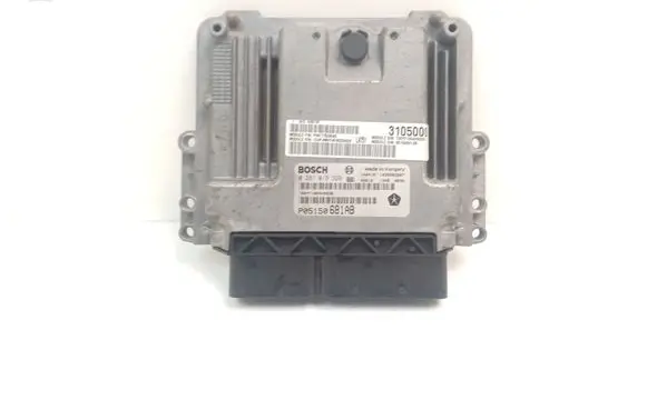 Jeep Cherokee Engine control unit/module P68172538AD 1039S62687 P05150681AB