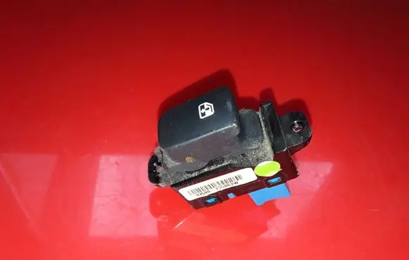 KIA Carens II Electric window control switch 935801D500 935801D5003W