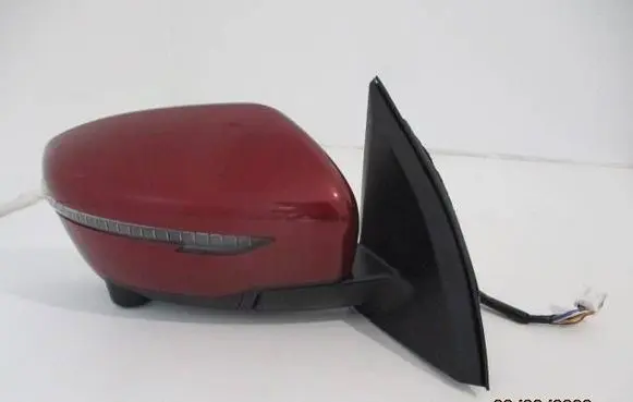Nissan Qashqai Front door electric wing mirror 13PIN