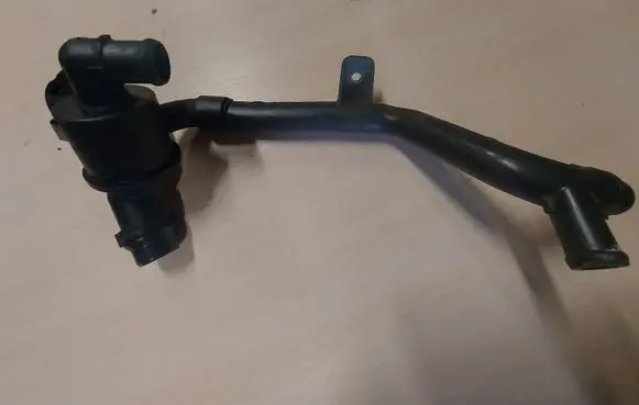 Audi A4 S4 B8 8K Engine coolant pipe/hose 03L121065K