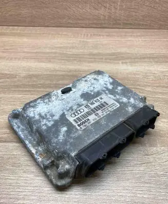 Audi A3 S3 8L Engine control unit/module ECU 038906018AK 0281001852 Used