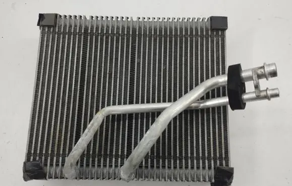 Porsche Cayenne (92A) A/C cooling radiator (condenser) 52434482 7P0820101A