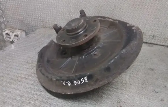Audi A3 S3 8P Rear wheel hub spindle/knuckle 