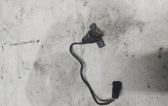 Volvo XC90 Crankshaft position sensor 1275789