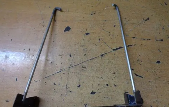 Mitsubishi Space Star Battery bracket 