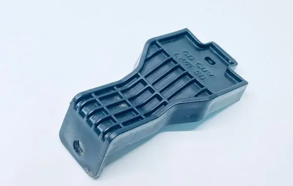 KIA Xceed Rear bumper mounting bracket 86636J7CA0