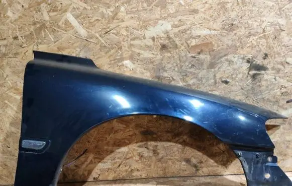 Volvo V70 Fender 