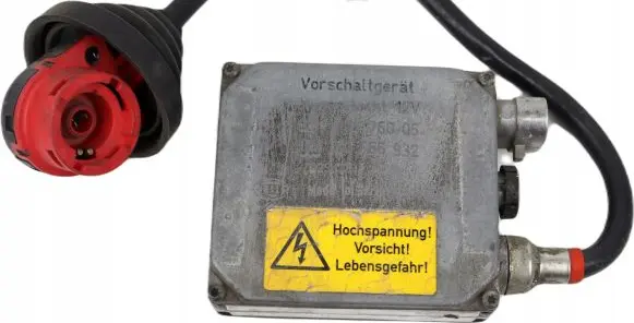 Opel Omega B2 Headlight ballast module Xenon 90565932 5DV007760