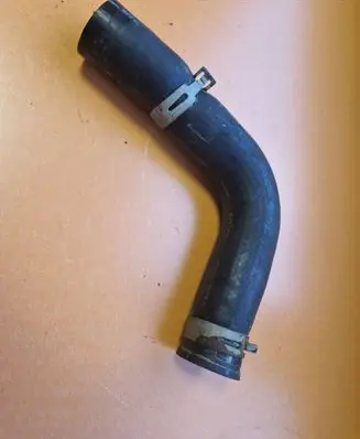 Subaru Forester SK Coolant pipe/hose 