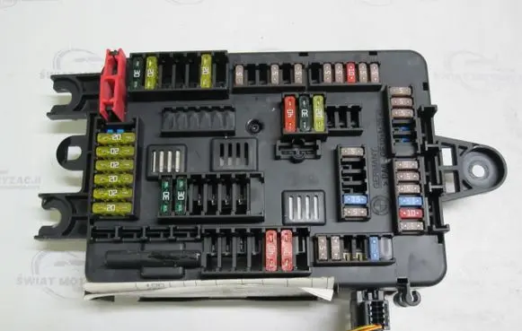 BMW 3 F30 F35 F31 Fuse module 926111102
