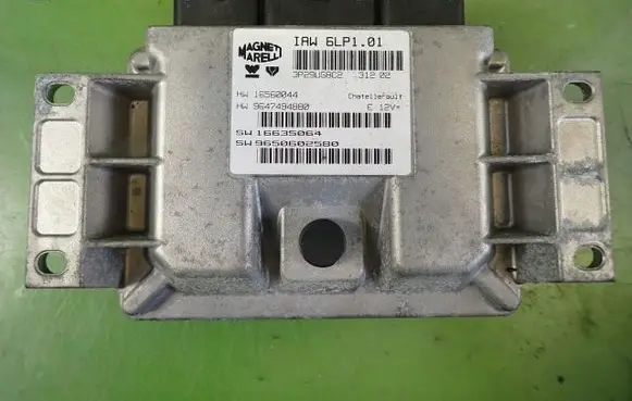 Peugeot 307 Engine control unit/module ECU 9650602580