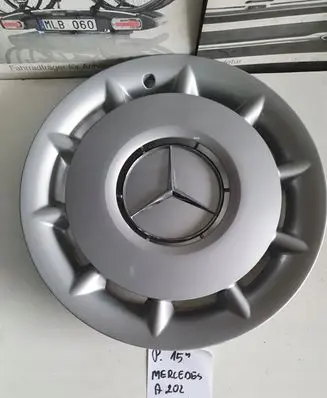 Mercedes-Benz C W202 R15 wheel hub/cap/trim 