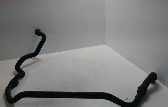 Mercedes-Benz E W211 Engine coolant pipe/hose A2115000372