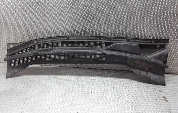 Mitsubishi Grandis Wiper trim MN167440