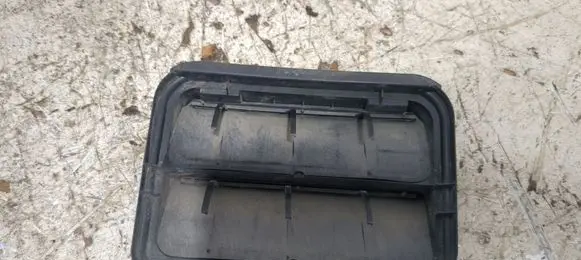 Opel Insignia A Quarter panel pressure vent 9675506980