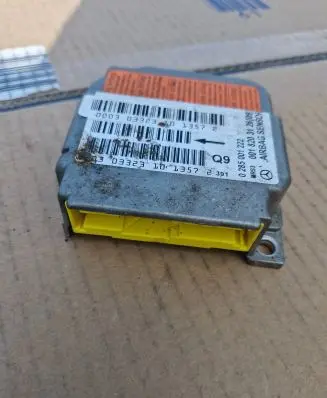 Mercedes-Benz A W168 Airbag control unit/module 0285001222
