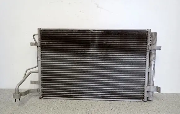 A/C cooling radiator (condenser)