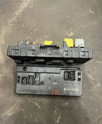Mercedes-Benz Vito Viano W639 Fuse module 6395450201