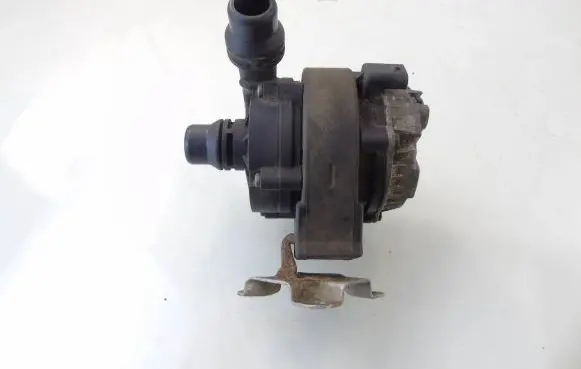 BMW i3 Electric auxiliary coolant/water pump 0392024055
