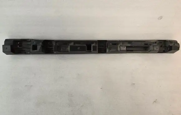 Volvo S60 Sill supporting ledge 31448921