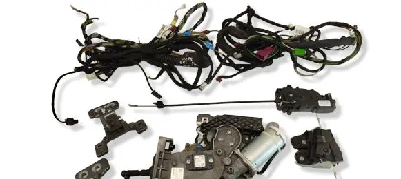 Mercedes-Benz C W204 Tailgate hydraulic set A2047500060