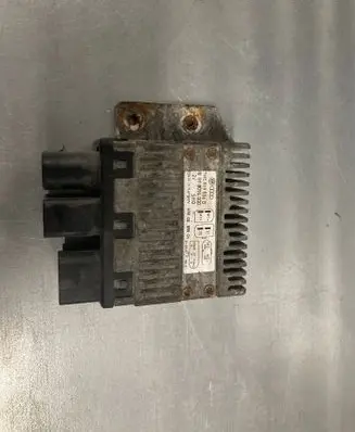 Volkswagen Transporter - Caravelle T5 Coolant fan relay 7H0919506D 898096000