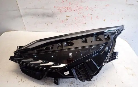 Nissan Qashqai J12 Headlight/headlamp 26060HN20A