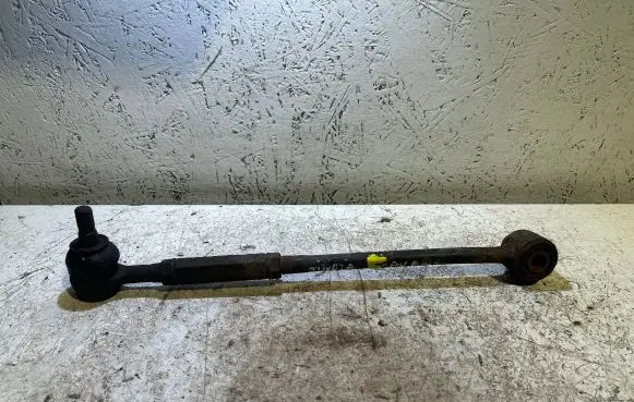 Toyota Avensis T250 Rear control arm