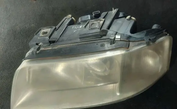 Audi A6 S6 C5 4B Headlight/headlamp