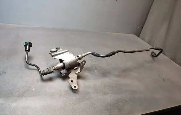 Fuel injection high pressure pump