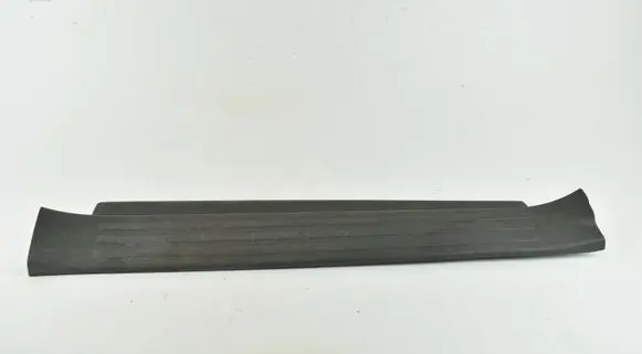 Toyota Hilux (AN10, AN20, AN30) Front sill trim cover 6791035010C0