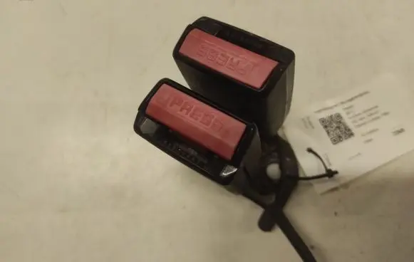 Peugeot 207 Rear seatbelt buckle 8485739