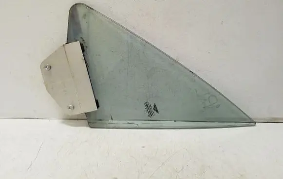Bentley Continental Front vent window/glass (coupe) E2043R00368 DOT618M600301
