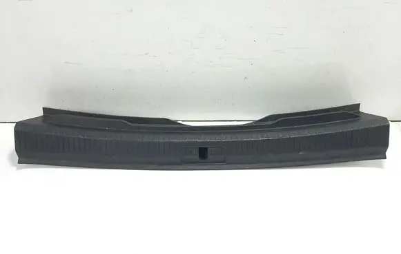 Volkswagen Golf VII Trunk/boot sill cover protection 5G9863459