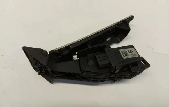 KIA Sorento IV Accelerator throttle pedal g91