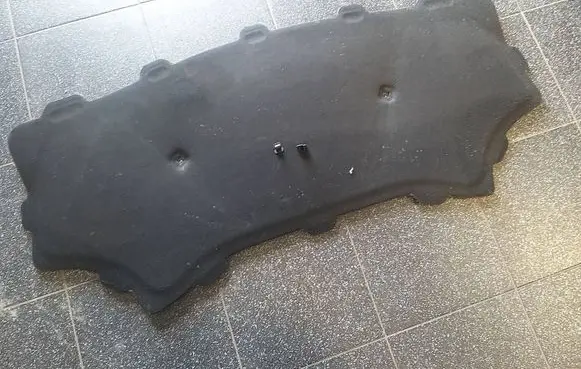 Audi A1 Engine bonnet/hood sound/heat insulation 8X0863825
