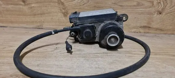 Ford Mondeo MK I Cruise control unit/module F43F9C735AD 93BB9C734BC
