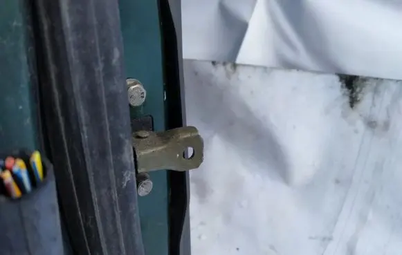 Mitsubishi Space Star Rear door check strap stopper