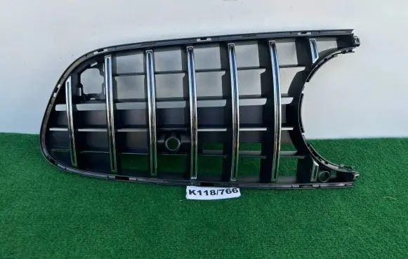 Mercedes-Benz AMG GT R190 C190 Front bumper lower grill A1908855002
