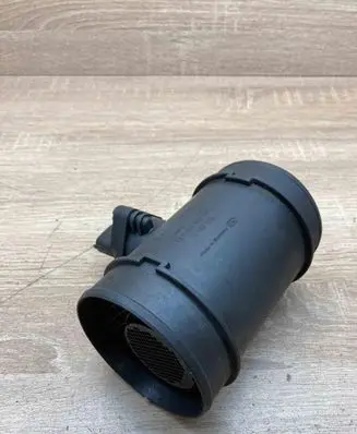 Opel Vectra C Mass air flow meter 24437503 0281002479 USED