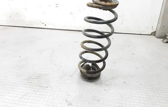 Mitsubishi Colt Rear coil spring