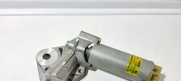 Volkswagen Phaeton Seat adjustment motor 0130002508 900499102