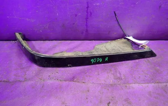 Chrysler Challenger Under headlight/headlamp trim 