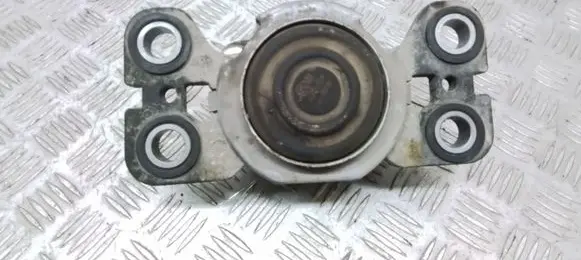 Volvo S80 Engine mount bracket 8G9N7M121