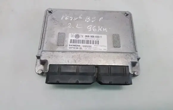 Volkswagen PASSAT B5.5 Engine control unit/module 06B906033