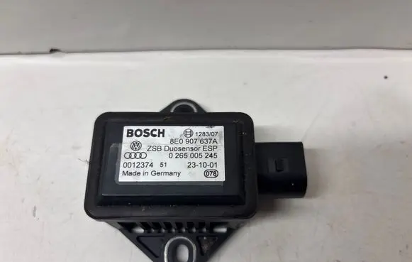 Audi A4 S4 B6 8E 8H ESP acceleration yaw rate sensor 8E0907637A