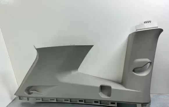 Volkswagen Tiguan Allspace (D)pillar trim (top) 5NN867287 112136A1