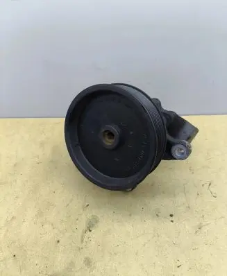 Mercedes-Benz CLK A209 C209 Power steering pump A0054660101