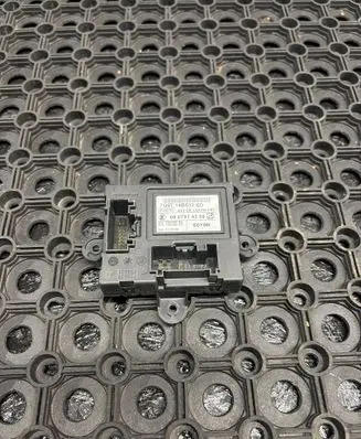 Ford Mondeo MK IV Door control unit/module 7G9T14B533ED 14C235EA 0507914300