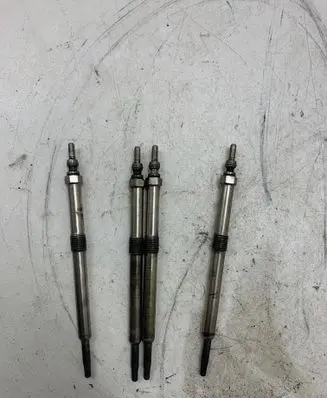Renault Laguna II Glow plug 0100226351